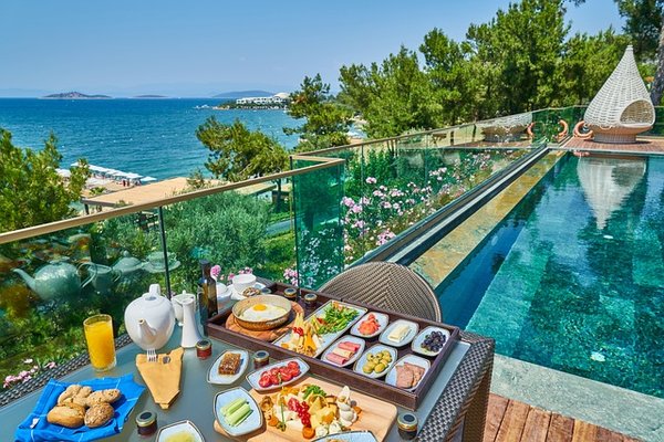Votre escapade de luxe à Bidart : Découvrez le charme d'un hôtel 4 étoiles